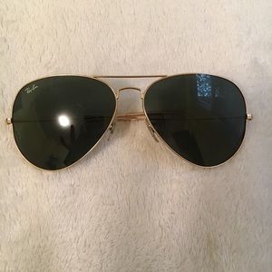 Oversized Ray-Ban Aviators